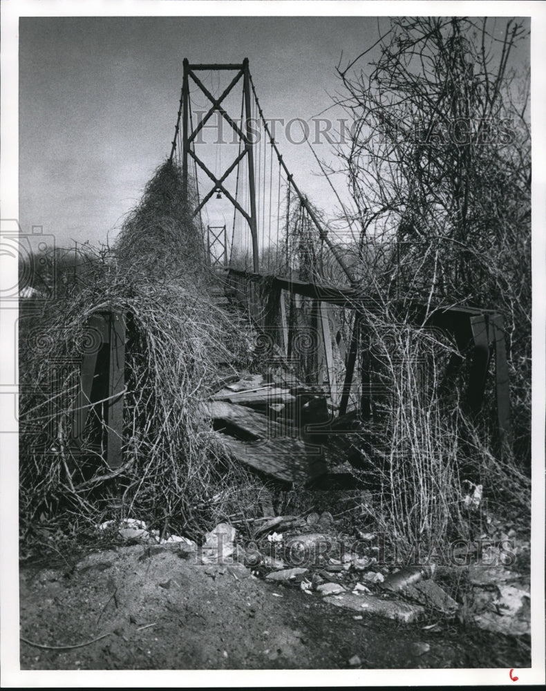 1988 Press Photo The Sideway Bridge - Historic Images