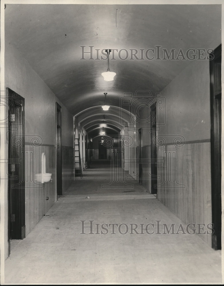 1931 Press Photo Lobby on 2nd floor - cva82337 - Historic Images