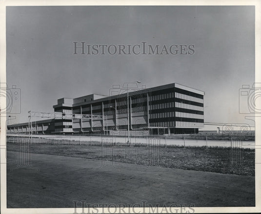 1974 The White Motor Corporation, Canto Engine Plant  - Historic Images