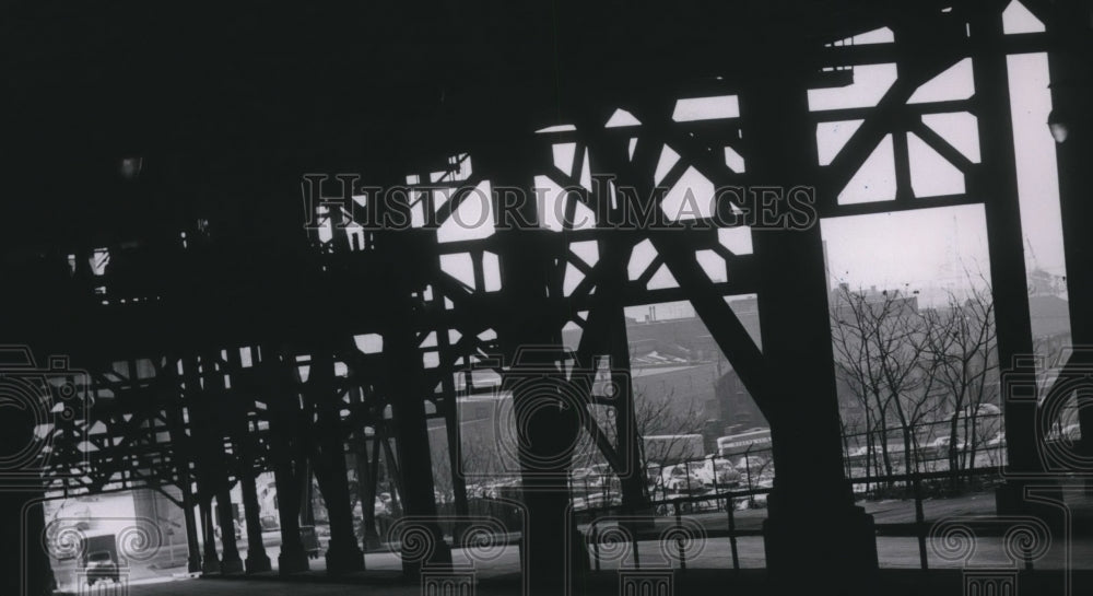 1954 Press Photo The new Main Ave Bridge spanning the Valley at Main Ave - Historic Images