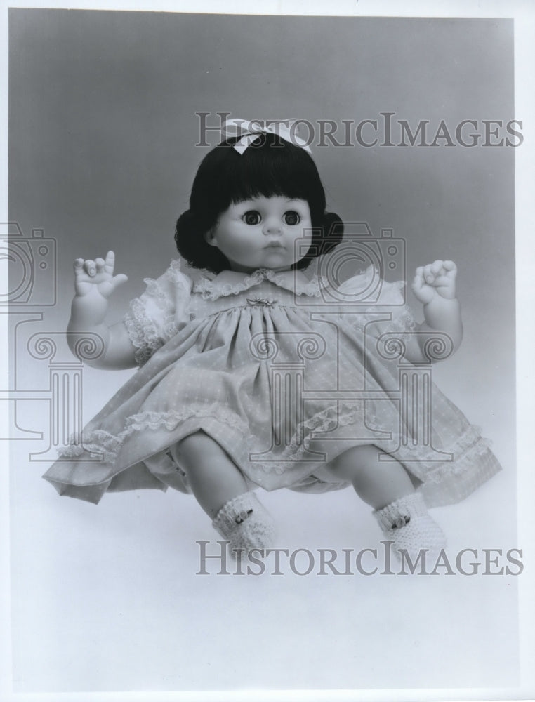 1988 Press Photo Pussy Cat (#5260) Alexander Dolls - Historic Images