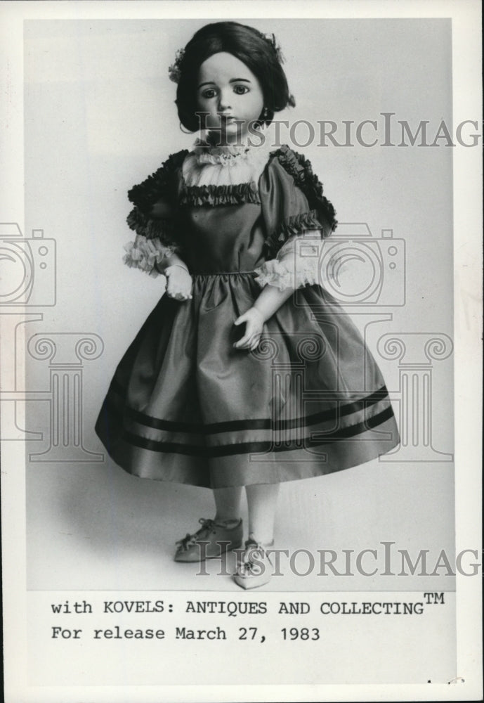 1983 Press Photo The Doll at Antiques and Collecting - Historic Images