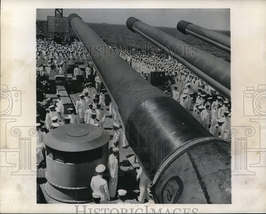 Press Photo US Navy - cva82971 - Historic Images