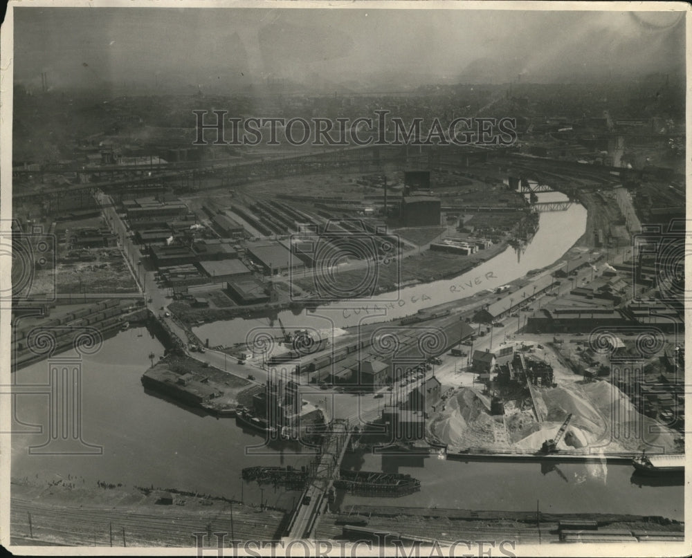 The Airviews of Cuyahoga Riveer  - Historic Images