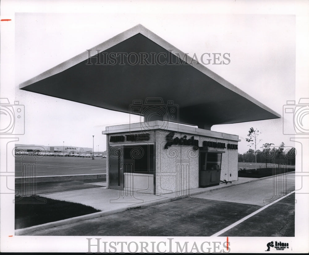 1963 Press Photo Society National Bank - Severance Center Branch - cva83560 - Historic Images