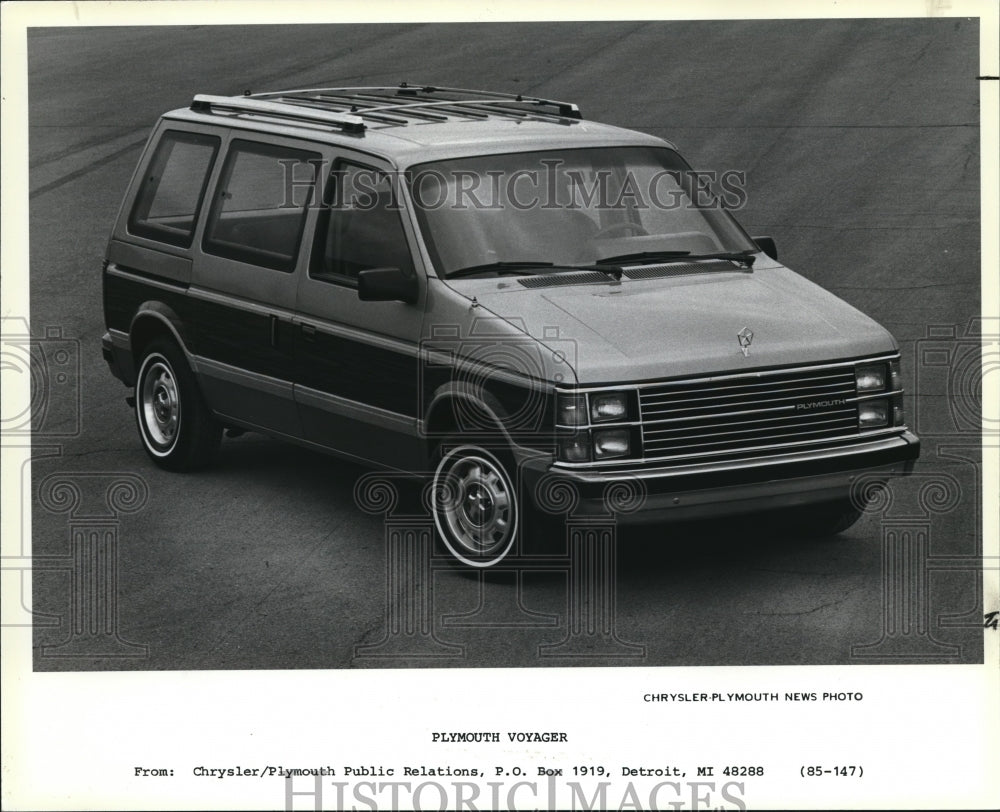 1985 Press Photo 1985 Plymouth Voyager Van. - Historic Images