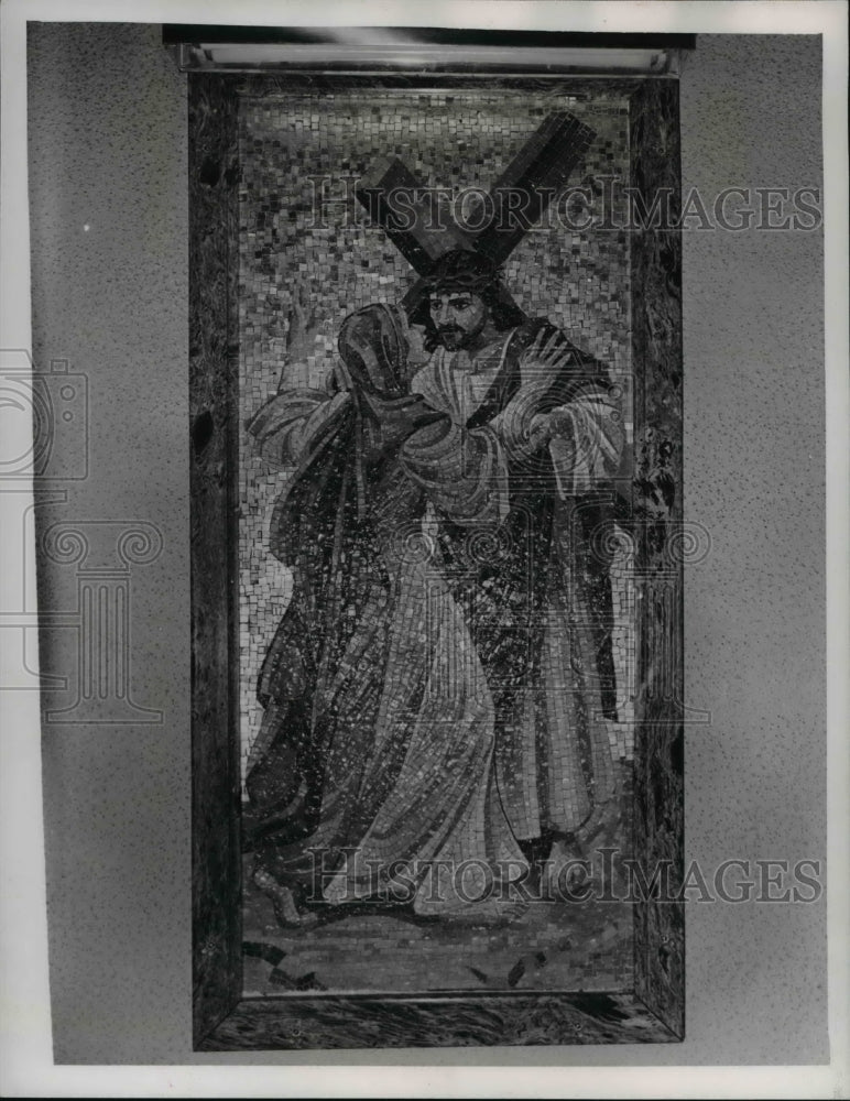 1951 Press Photo One of Mosaic stations in St. Luke's Church - cva83764 - Historic Images