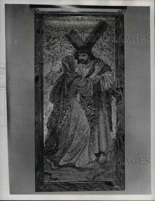 1951 Press Photo One of Mosaic stations in St. Luke's Church - cva83764 - Historic Images