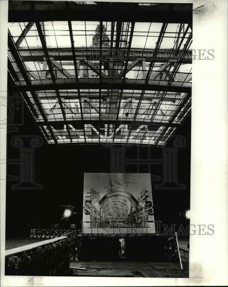 1988 Press Photo Construction work at the Tower City Center. - Historic Images