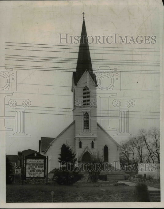 1955 Press Photo St. John's Lutheran Church being moved at Mayfield - cva83897 - Historic Images