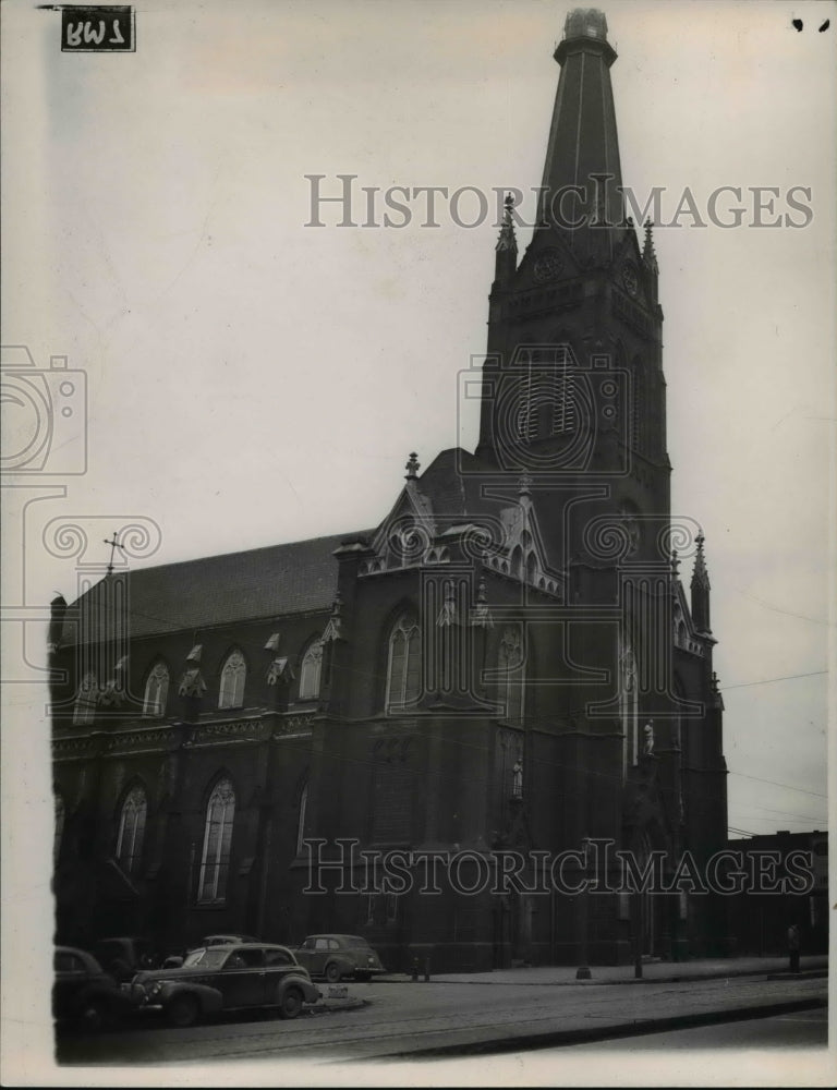 1947 Press Photo St Joseph Church at E 23 Woodland - cva83900 - Historic Images