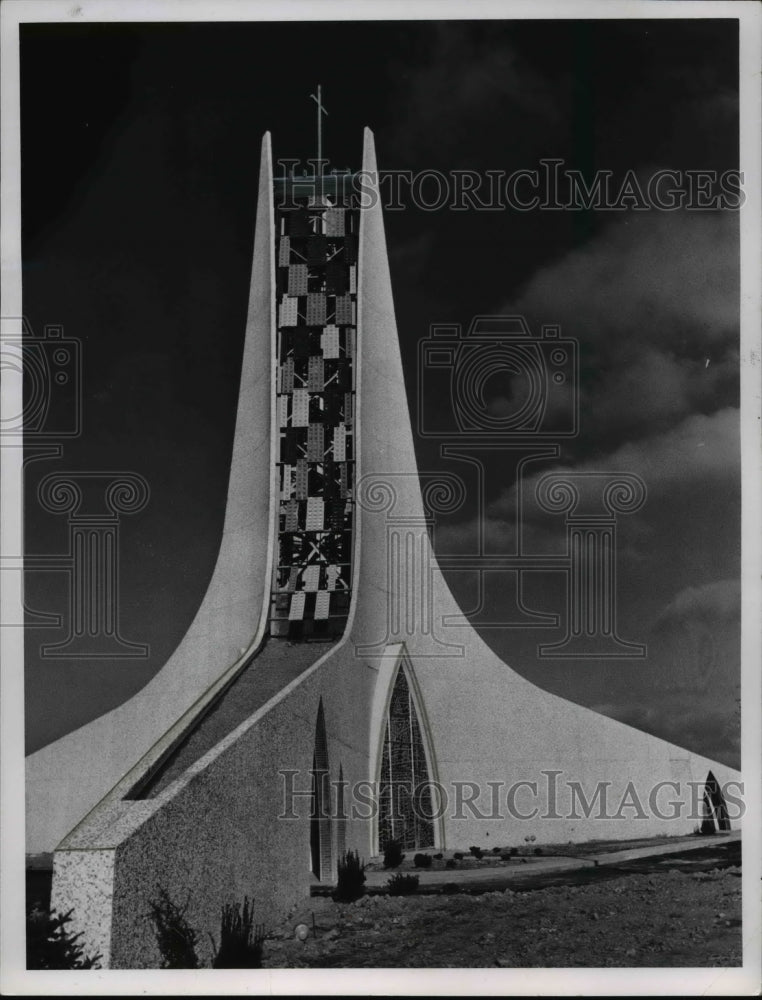 1965 Press Photo Divinity Lutheran Church, 11877 Blossom - cva83988 - Historic Images