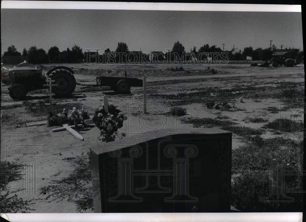 1966 Press Photo St. Theodosius Cemetery expansion - cva84230 - Historic Images
