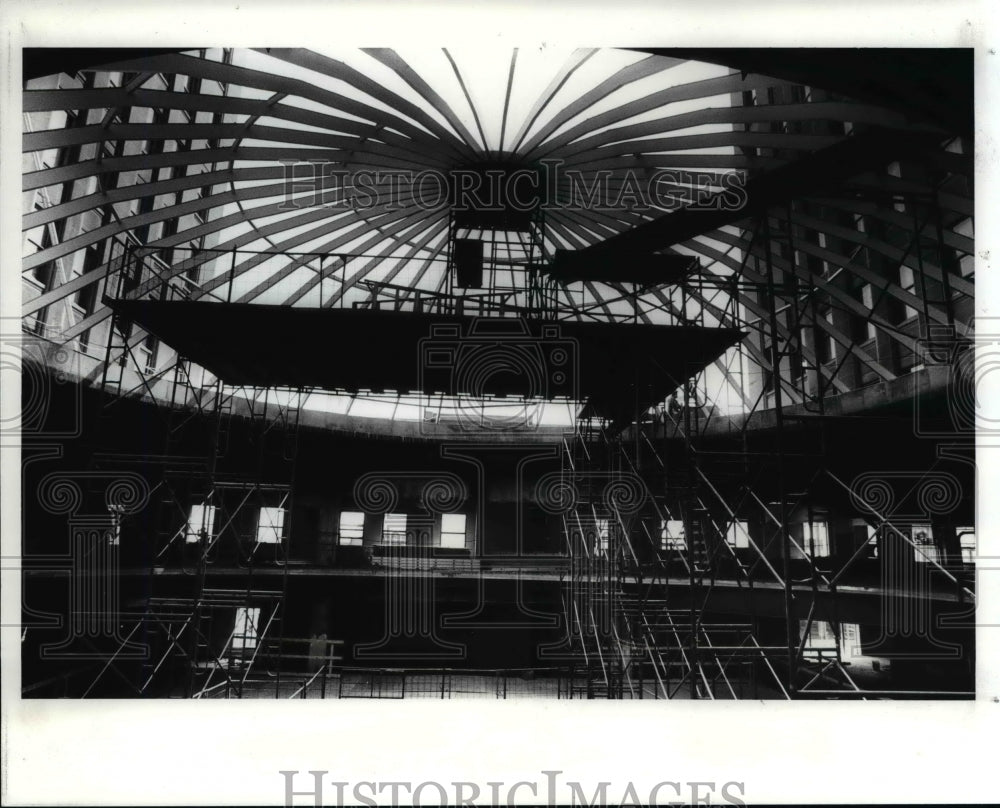 1989 Press Photo View from the 3rd floor Terminal Tower, Tower Court - Historic Images