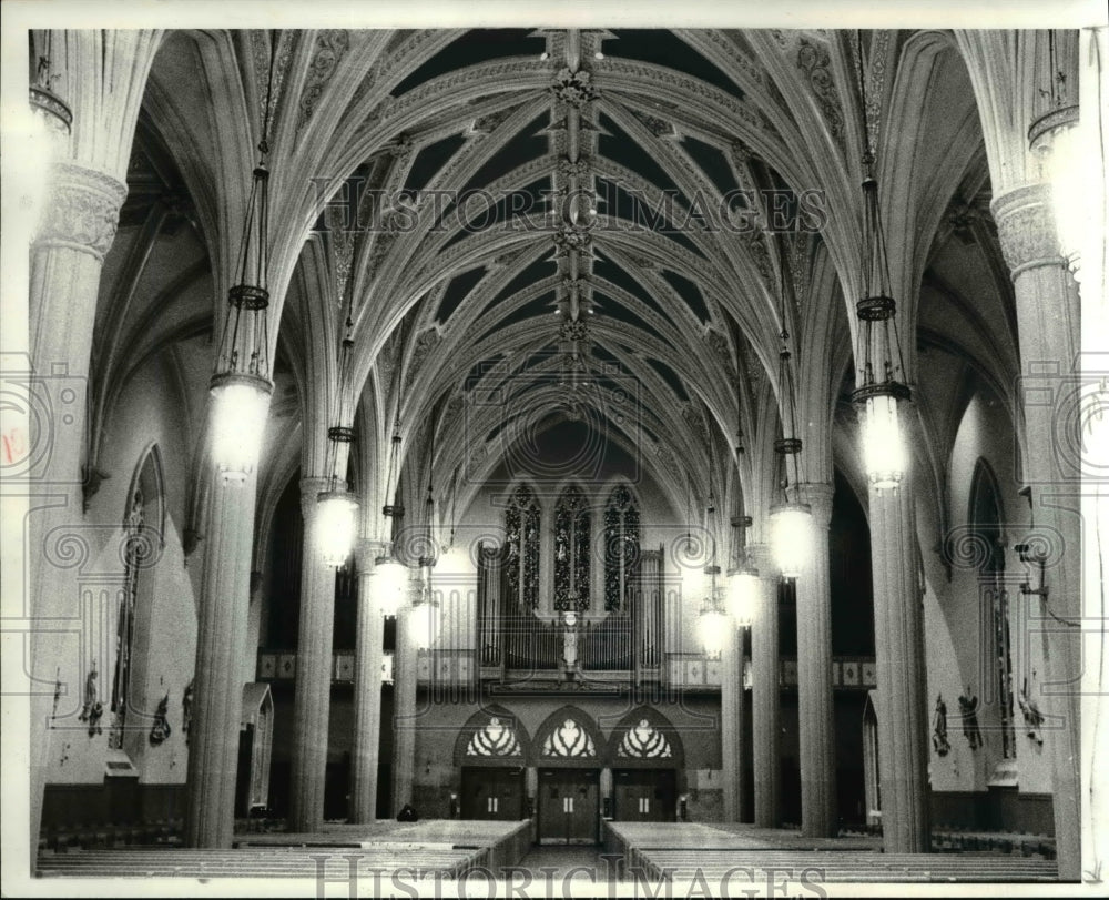 1982 Press Photo The interior of the St. John Cathedral - Historic Images