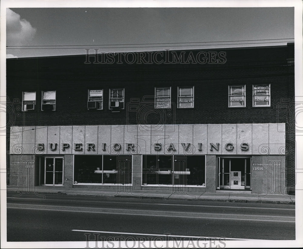 1963 Press Photo The newly remodeled Superior Savings Bank - cva85331 - Historic Images