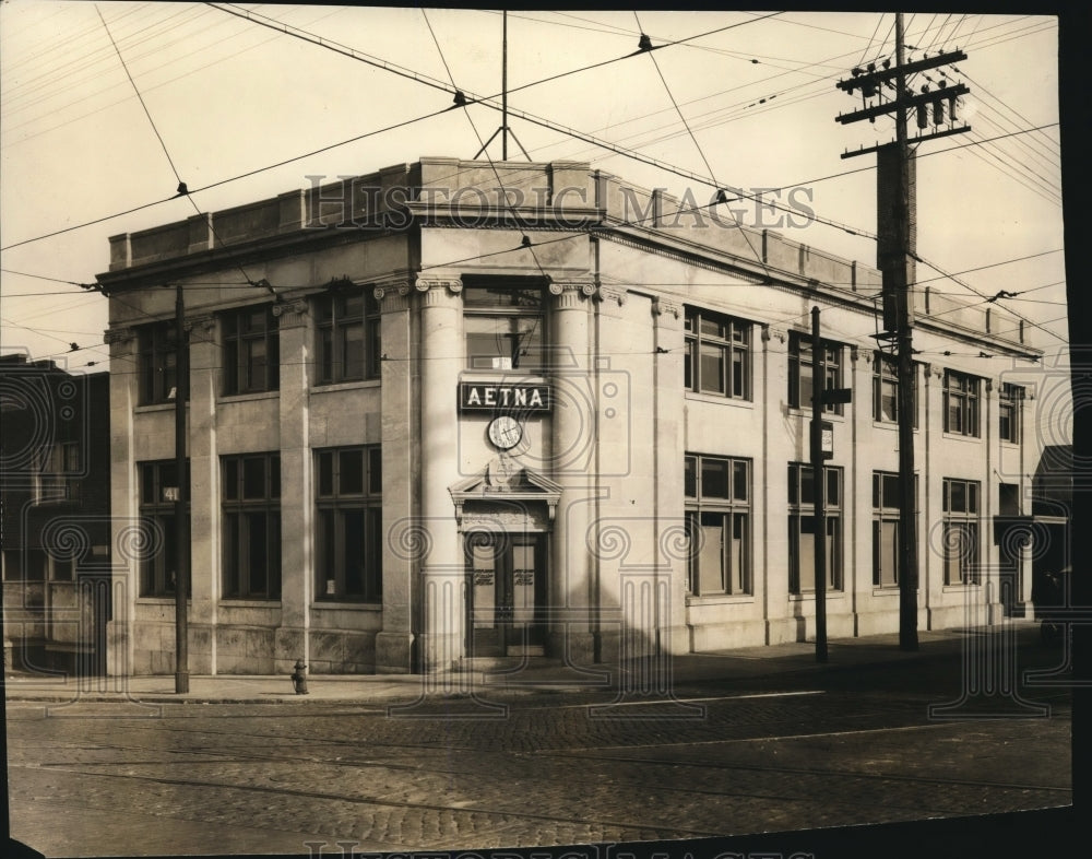 1928 Press Photo Aetna Bank - cva85587 - Historic Images