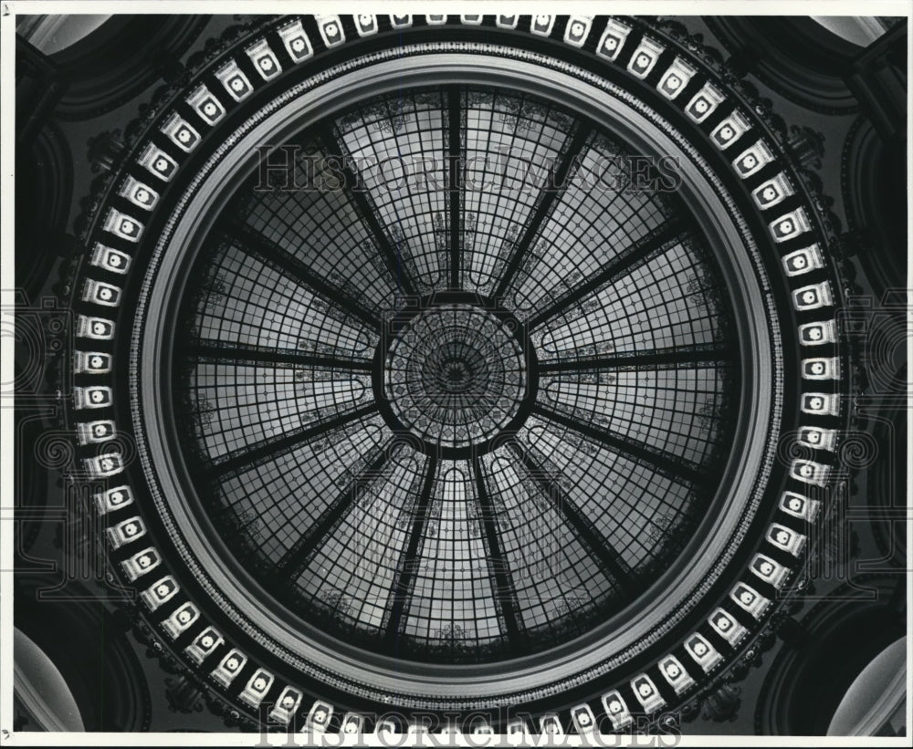 1983 Press Photo The Inner dome of the rotunda at AmeriTrust&#39;s flagship office - Historic Images