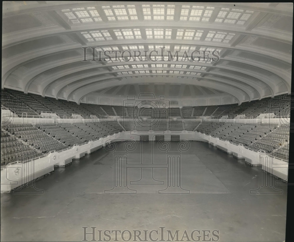 1922 Public Hall  - Historic Images