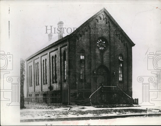 1957 Press Photo First Temple on Huron Rd site of present Telephone Bldg - Historic Images