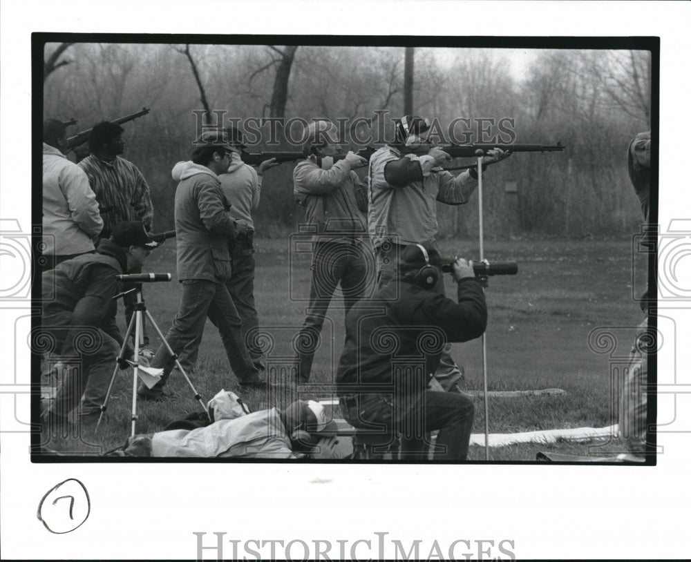 Press Photo The Camp Perry Firing line with the Garand Rifles - cva86786 - Historic Images