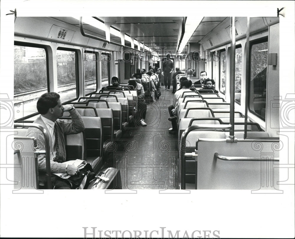 1985 Press Photo The Cleveland RTA on the Airport Winder area - Historic Images