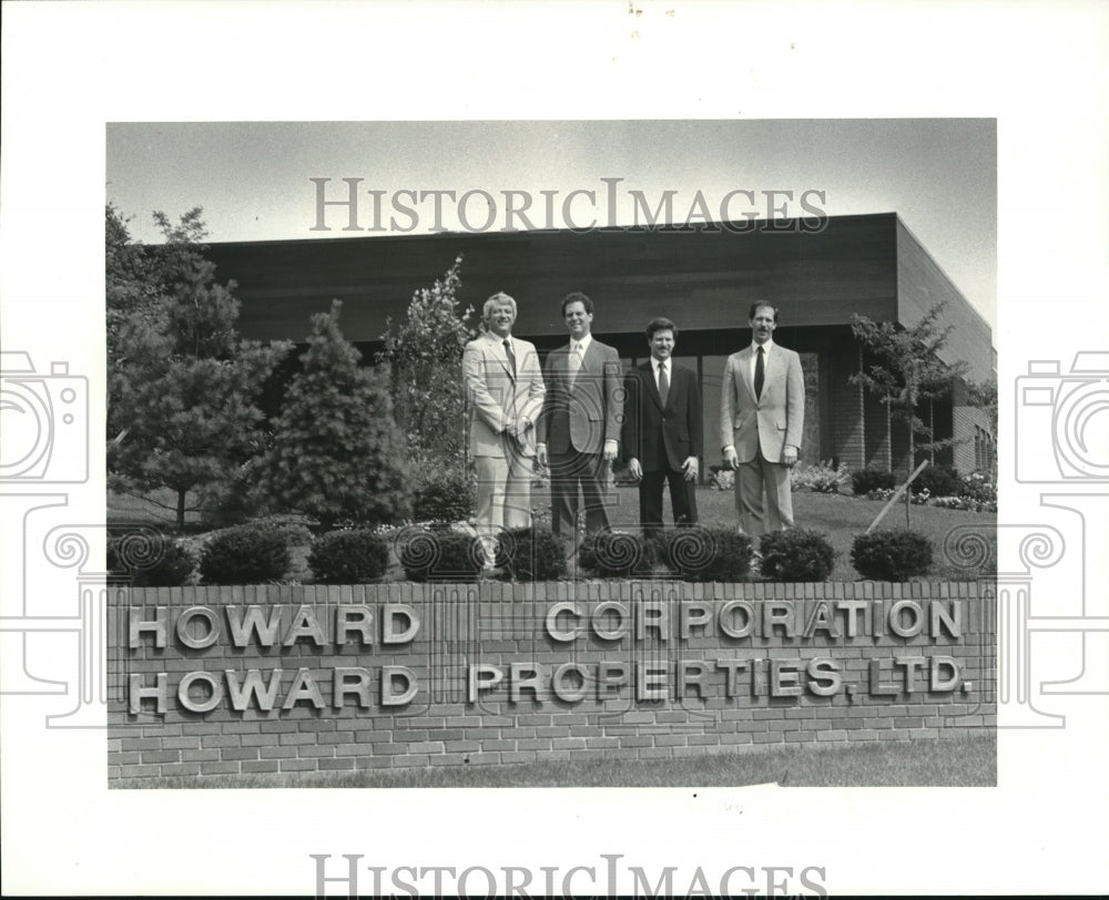 1984 Press Photo Young brothers, Darell, Brien, Neal and Steven of Howard Corp. - Historic Images