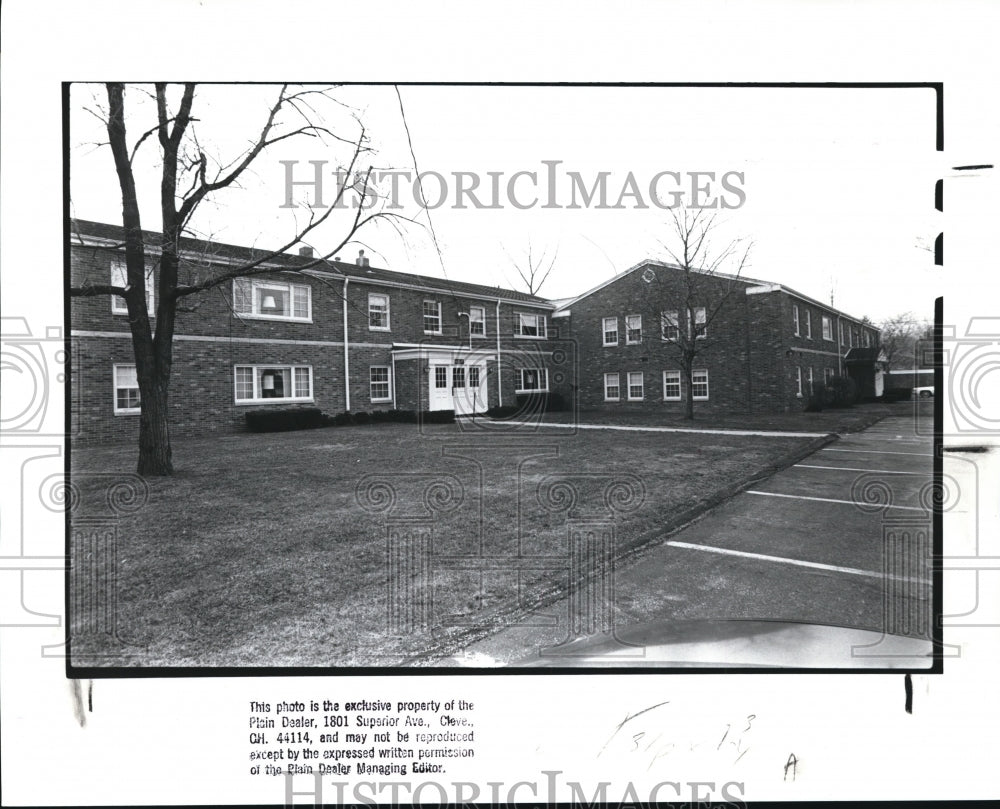 1989 Press Photo Lyndhurst Apt &amp; Colony House 1400 Richmond Rd - Historic Images