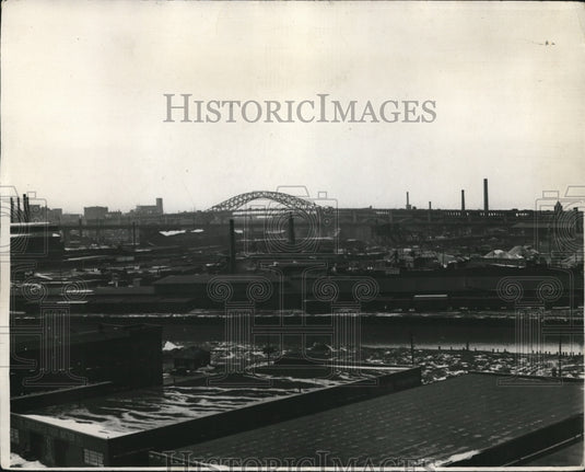 1932 The Cleveland Flats docks  - Historic Images