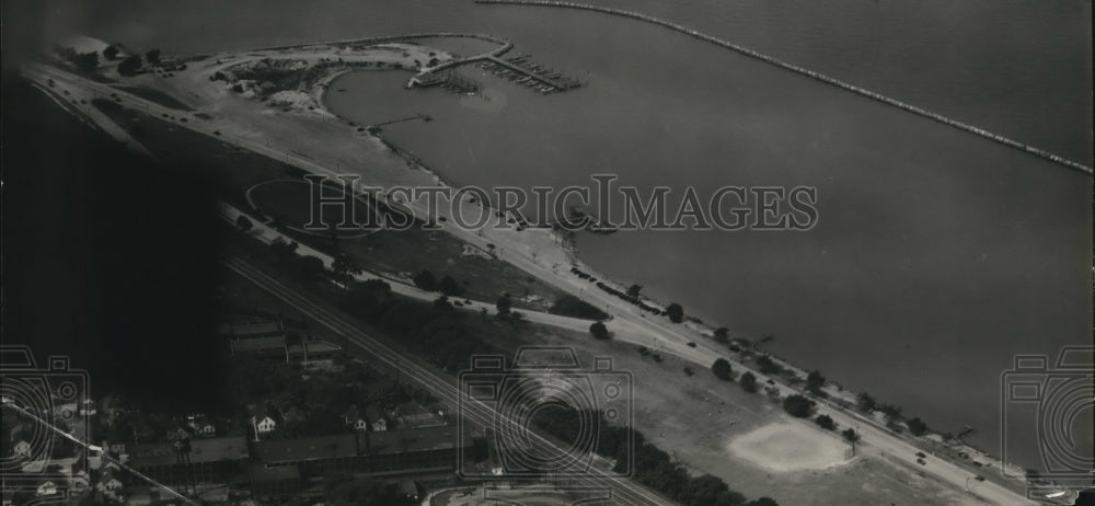 1930 Press Photo Lakefront Aerial View - cva87647-Historic Images