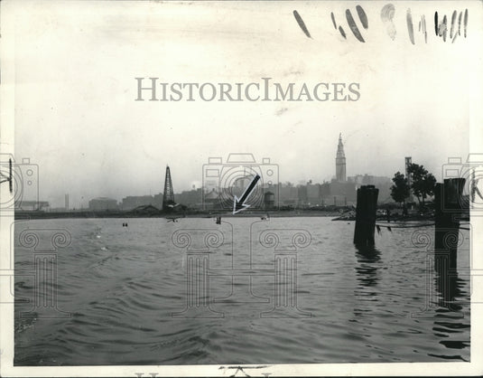 1933 Press Photo Mayor Miller's bathing beach in Lakefront - cva87653 - Historic Images