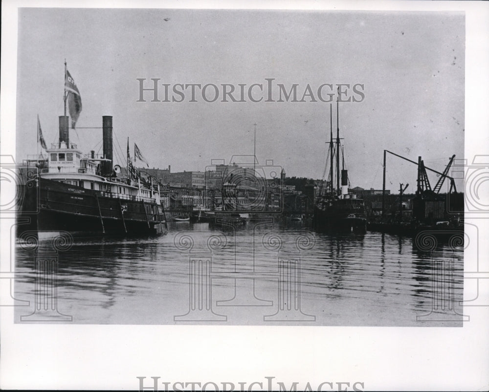 1962 Press Photo Cuyahoga River during 1885. - cva87878 - Historic Images