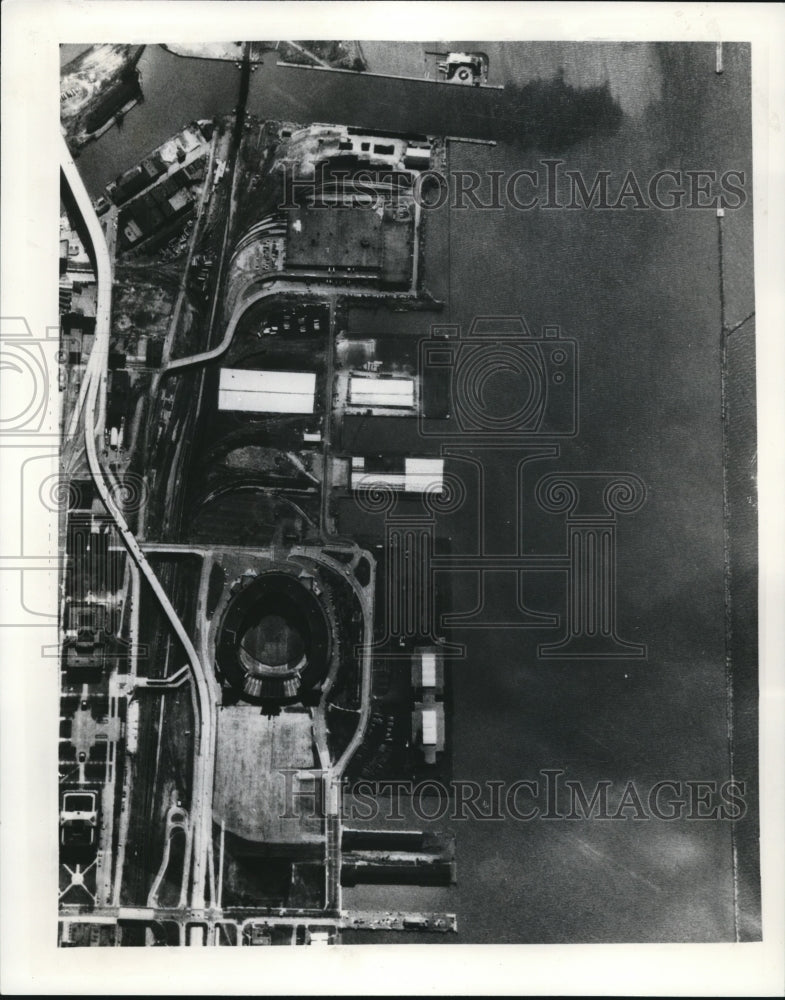1976 Press Photo Cleveland Harbor - cva88708 - Historic Images