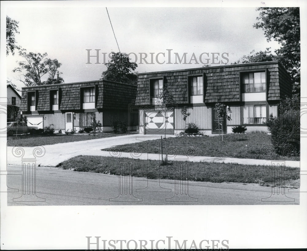 1977 Press Photo The Hough Area - Historic Images