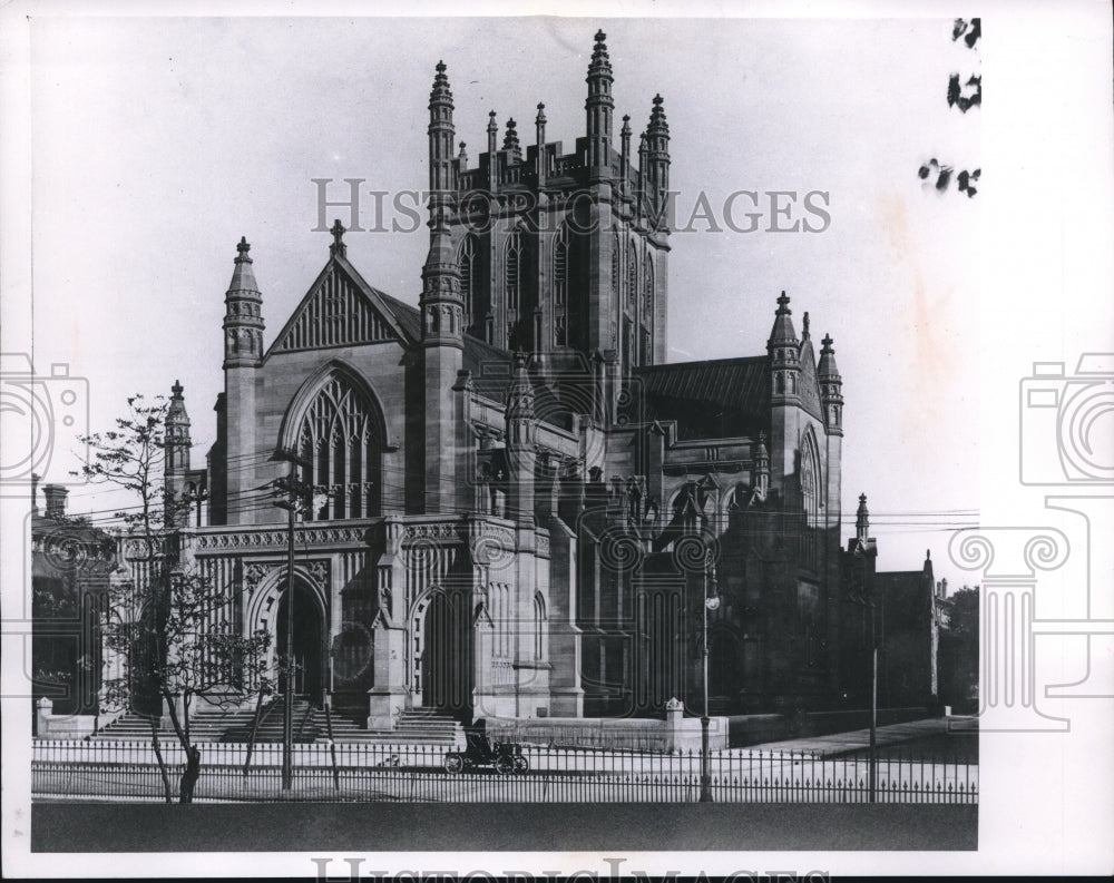 1966, Trinity Cathedral, 2200 Euclid Ave - cva89160 - Historic Images