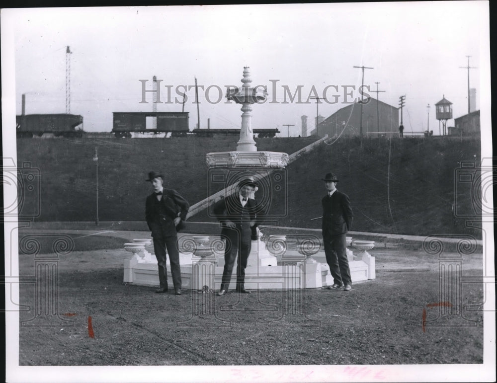 1960 Press Photo waterless fountain, a decoration in old Lakeview Park - Historic Images