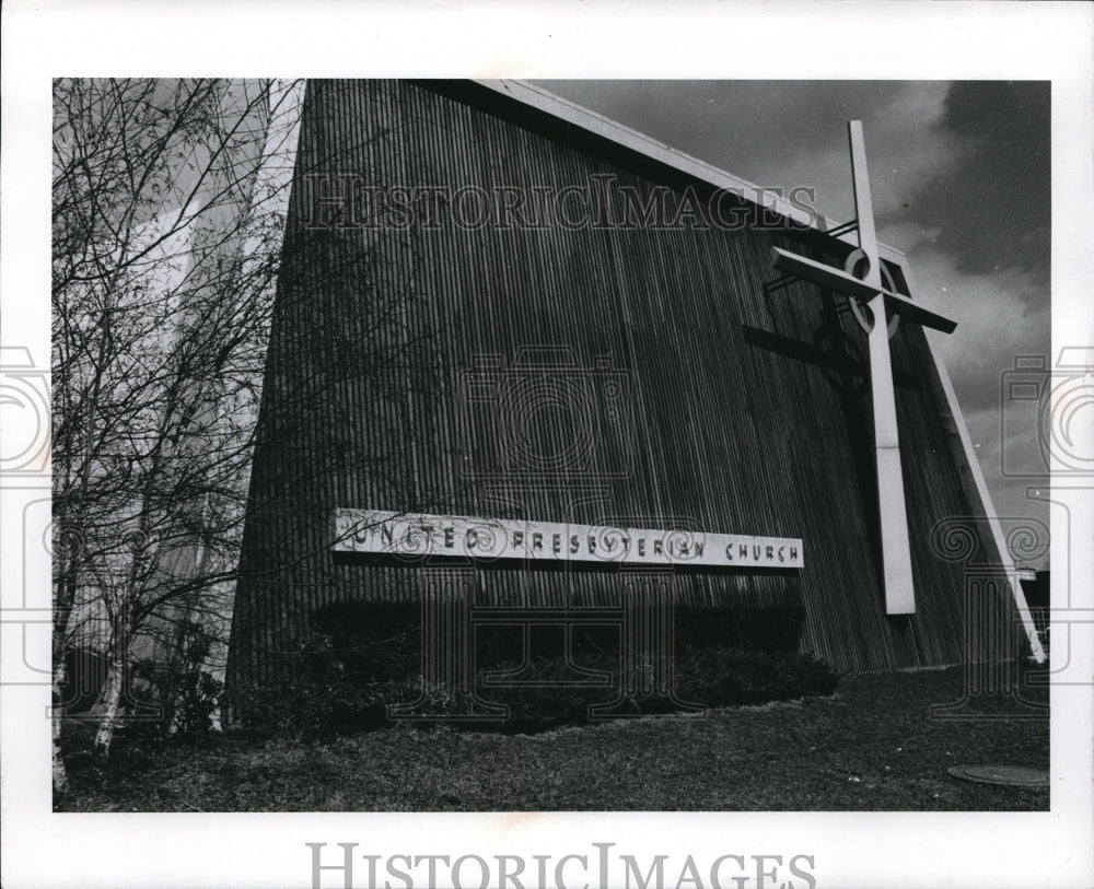 1974 United Presbyterian Church, Maple Heights  - Historic Images