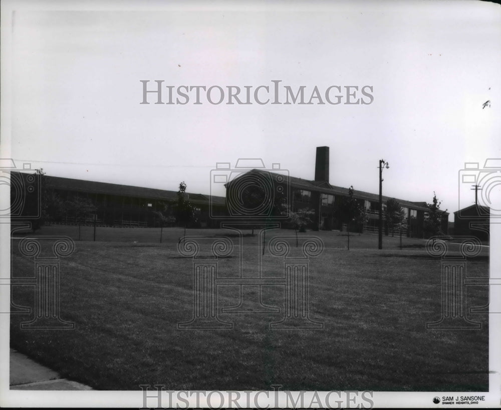 1961 Press Photo Byron Junior High School in Shaker Heights - cva89469 - Historic Images