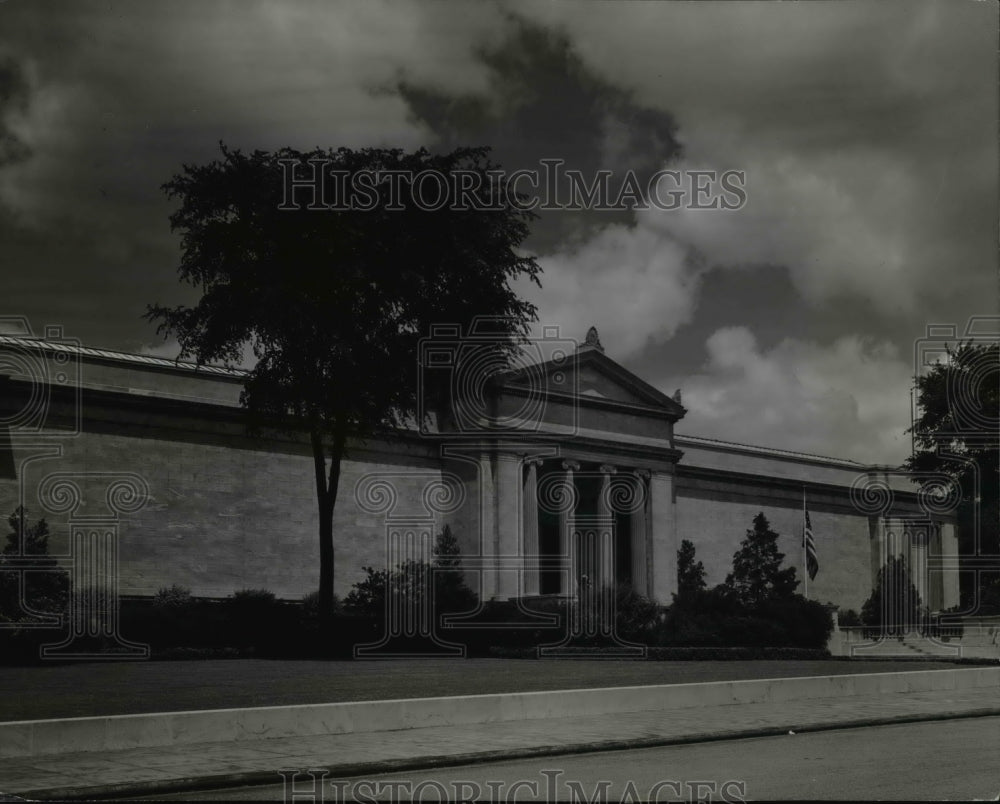 1962 The facade of the Cleveland Museum of Art  - Historic Images