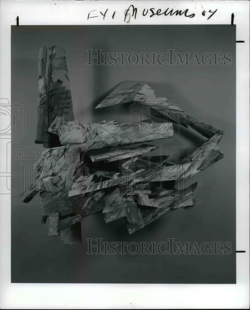 1990 Press Photo The &quot;Elemental&quot; Sculpture by Ginna Brand - cva89627 - Historic Images