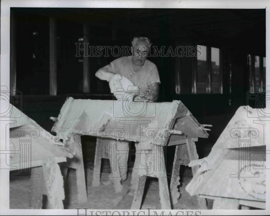 1960 Press Photo Illuminating Co. Building construction - cva89863 - Historic Images
