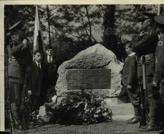 1932 Press Photo The Unveiling of Monte Grappa Rock - cva90262-Historic Images