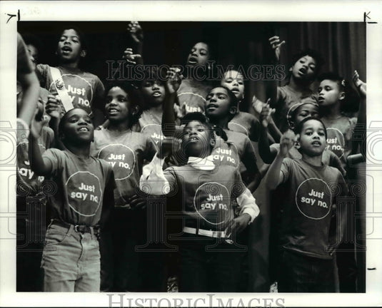 1986 Press Photo The 4th Grade Students at  National Just Say No Program - Historic Images