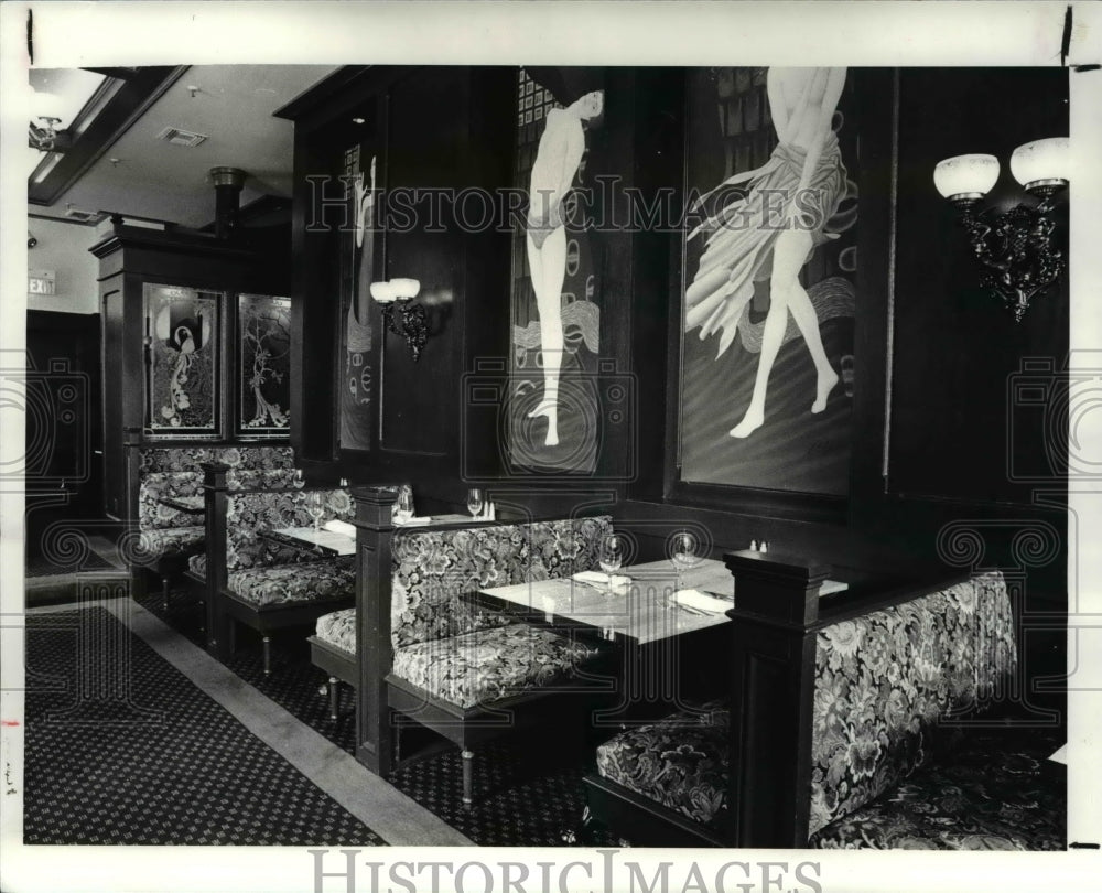 1986 Press Photo Burgess Grand Cafe - Historic Images