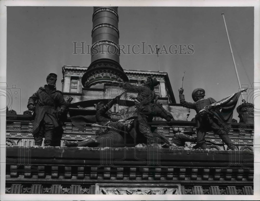 1961 Cavalry group, &quot;The Advance Guard&quot; on west side  - Historic Images