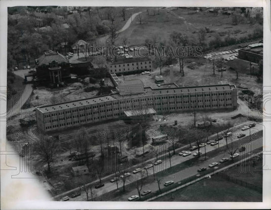 1964 Press Photo St. Ann Hospital shows the new hospital building, 80% completed - Historic Images