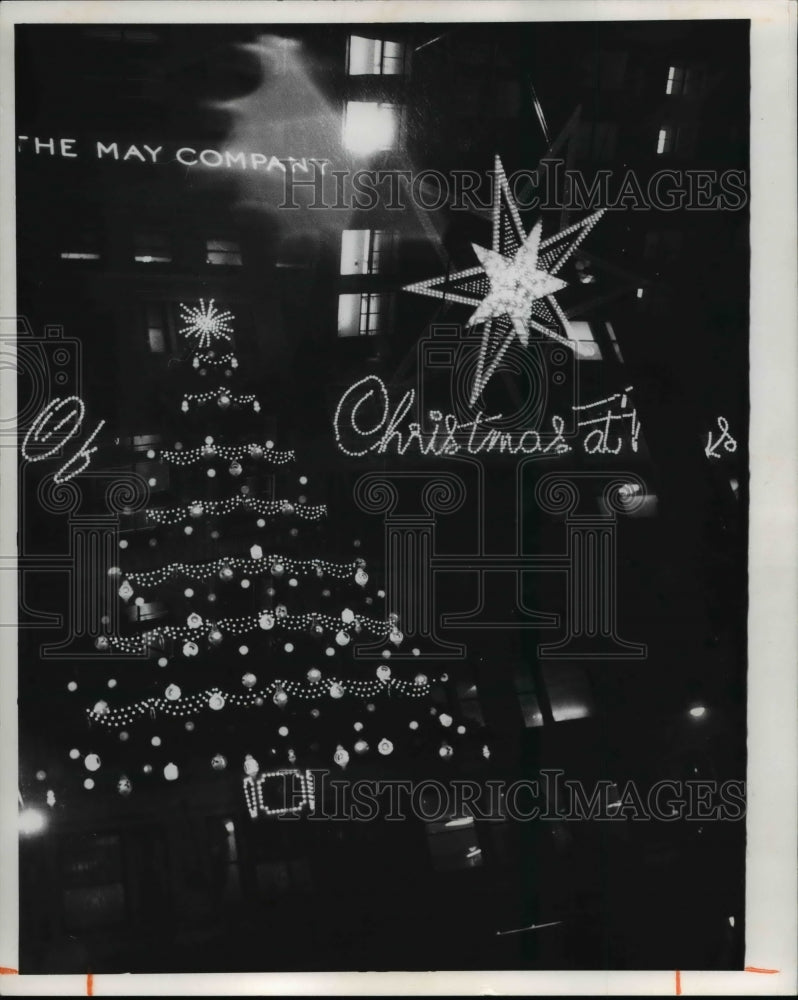 1971 Christmas Decorations on Public Square  - Historic Images