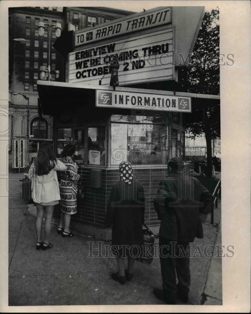 1972 Press Photo Information booth of CTS - cva92118-Historic Images