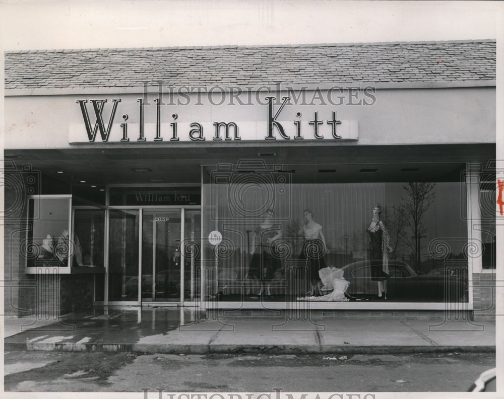 1953 Press Photo The new William Kitts at 20129 Van Aken South Heights - Historic Images