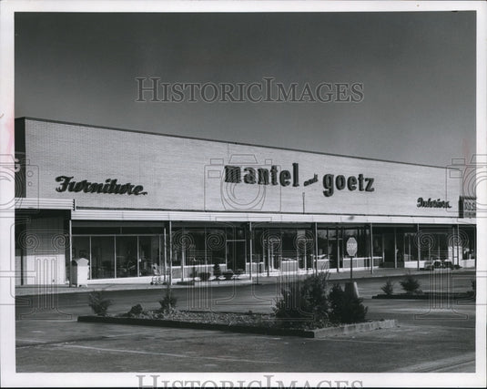 1965 Press Photo Mantel & Goetz store at Village square shopping center-Historic Images